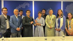 বাংলাদেশ স্টকহোম জুনিয়র ওয়াটার প্রাইজ বিজয়ী সেগুফতার সাথে সাক্ষাৎ সুইডেনের রাষ্ট্রদূতের