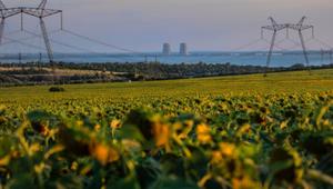 Ukrainian nuclear plant under threat