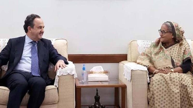 Prime Minister Sheikh Hasina and Spanish Ambassador Gabriel Maria Cistiaga Ochoa.