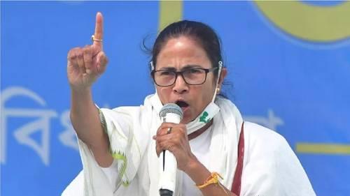 Sharing of Teesta-Ganges water with Bangladesh is not possible: Mamata to Modi