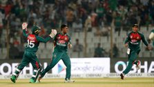 Bangladesh moves to final beating Zimbabwe by a big margin