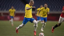 Brazil fight back to beat Venezuela 3-1