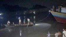 Picnic trawler sinks in Munshiganj, 8 bodies recovered