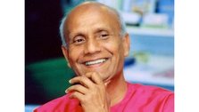 Bangladeshi Sri Chinmoy is important for the whole world