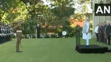PM Modi Accorded Ceremonial Guard Of Honour At Admiralty House In Sydney