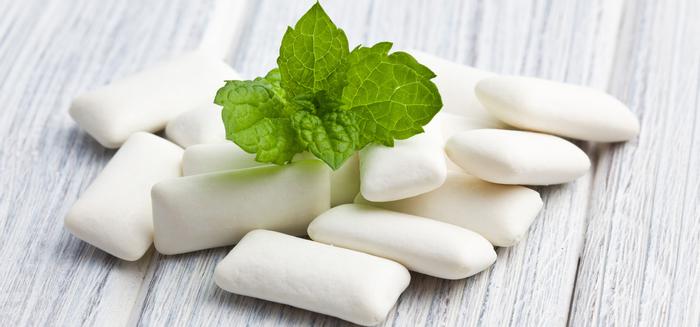 Stay away from chewing gum for seven reasons