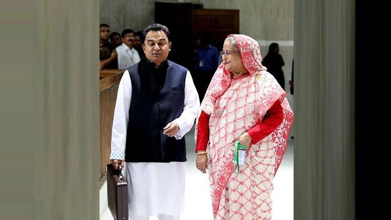 Finance Minister AHM Mostofa Kamal and Prime Minister Sheikh Hasina (right side), Photo: Collected