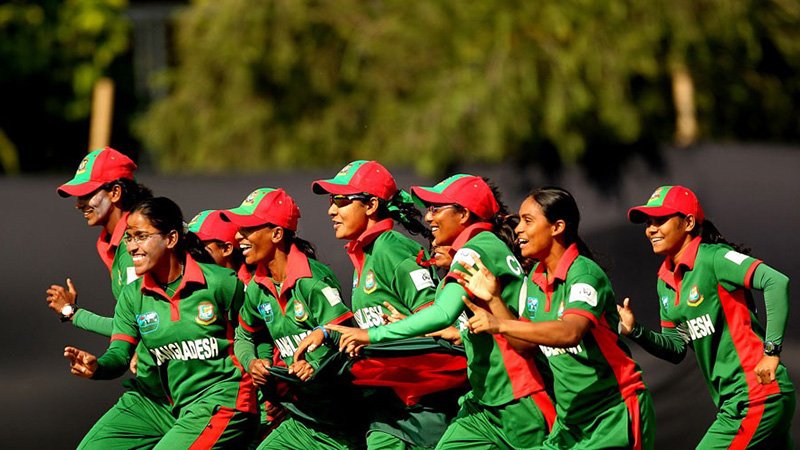 ২০১১ সালে ওডিআই স্ট্যাটাস অর্জন করে বাংলাদেশ নারী ক্রিকেট দল