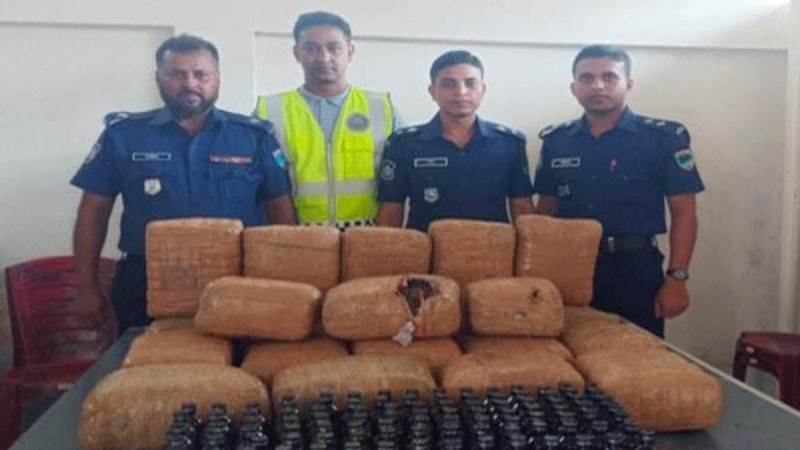 recovered 48 kilograms of hemp and 100 bottles phensidyl/photo: Collcted