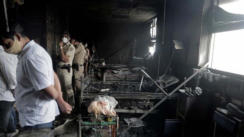 Hospital fire kills 18 Covid patients in India